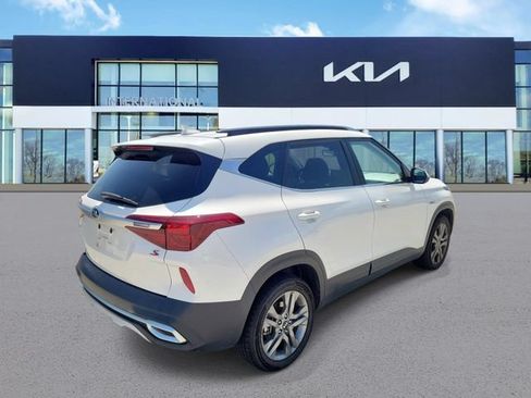Used 2021 Kia Seltos S AWD/4WD image 4