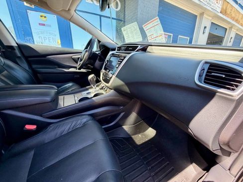 Used 2015 Nissan Murano SV AWD/4WD image 23