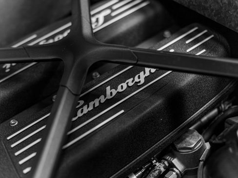 Used 2017 Lamborghini Huracan LP 610-4 Avio image 48