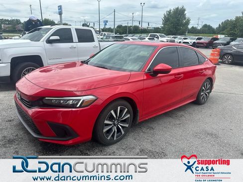 Used 2024 Honda Civic EX image 1