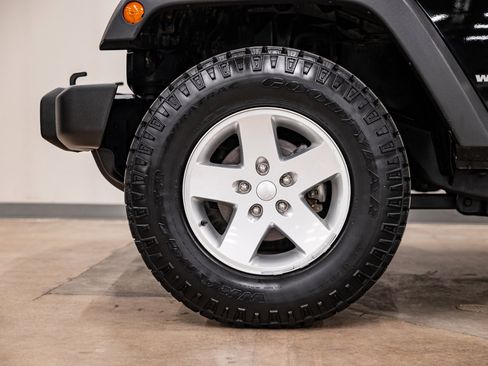 Used 2012 Jeep Wrangler Sport image 18