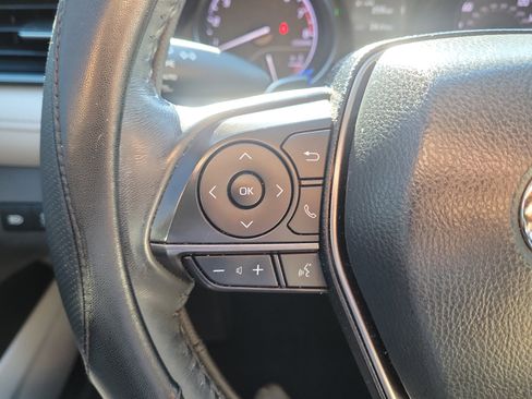 Used 2021 Toyota Camry SE w/ Audio Upgrade Package FWD image 27