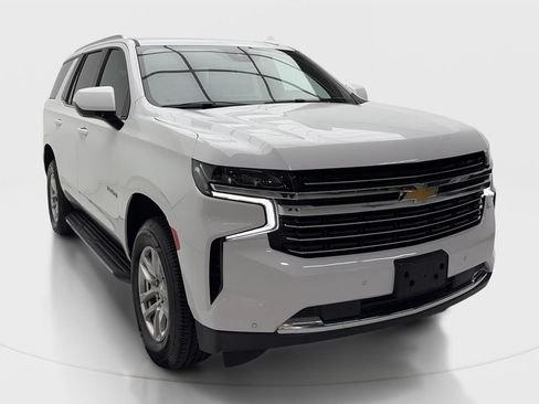 Used 2024 Chevrolet Tahoe LT RWD image 2