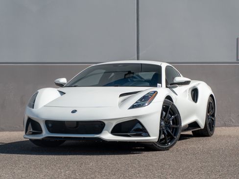 New 2026 Lotus Emira SE RWD image 2