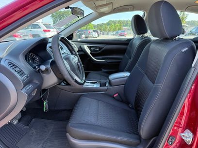 Used 2017 Nissan Altima 2.5 SV