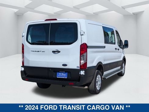 Certified 2024 Ford Transit 250 Low Roof w/ Exterior Upgrade Package RWD image 4