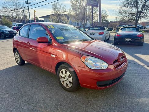 Used 2011 Hyundai Accent GS w/ Premium Pkg 3 image 7
