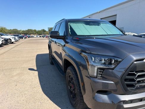 Used 2023 Toyota Sequoia TRD Pro AWD/4WD image 3