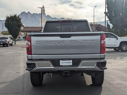 New 2026 Chevrolet Silverado 3500 LT w/ All Star Edition image 4