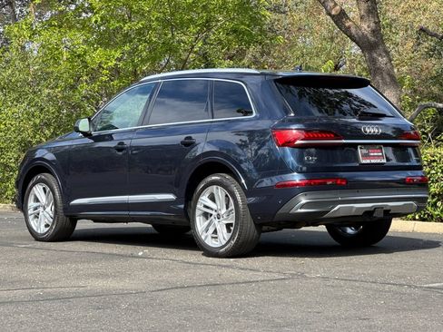 Used 2023 Audi Q7 2.0T Premium AWD/4WD image 7