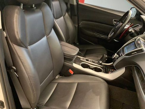 Used 2019 Acura TLX image 50