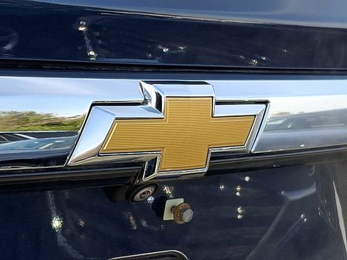 Used 2023 Chevrolet Traverse LT w/ LPO, Floor Liner Package AWD/4WD image 27