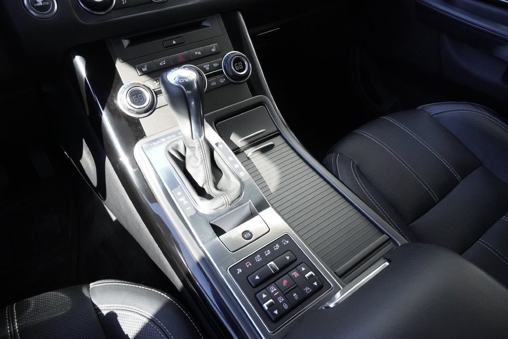 Used 2013 Land Rover Range Rover Sport Supercharged AWD/4WD image 14
