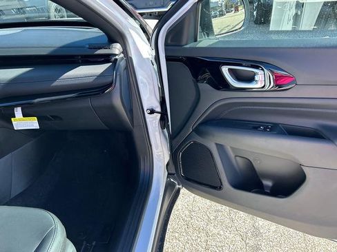 New 2026 Jeep Compass Limited image 29