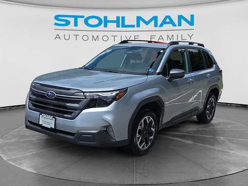 Certified 2026 Subaru Forester Premium AWD/4WD image 1