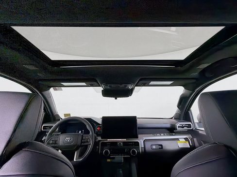 New 2026 Toyota Tacoma TRD Off-Road AWD/4WD image 14