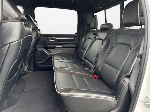 Used 2025 RAM 1500 Laramie image 13
