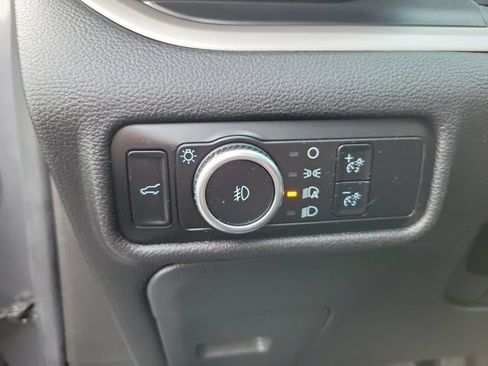 Used 2023 Ford Explorer XLT w/ Equipment Group 202A RWD image 22