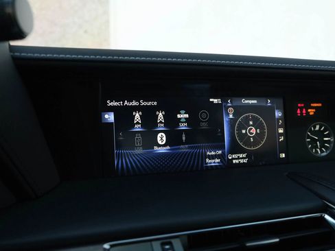 Used 2021 Lexus LC 500 Coupe w/ Carbon Fiber Package image 34