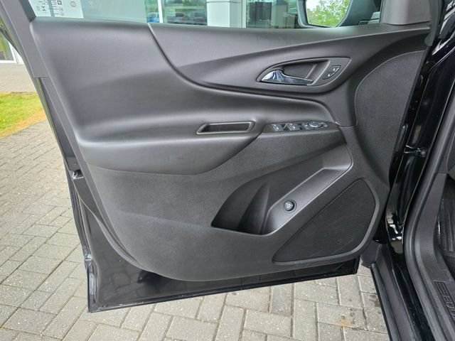 Used 2024 Chevrolet Equinox LT AWD/4WD image 20