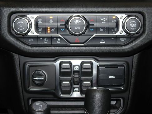 New 2026 Jeep Wrangler Sport S image 19