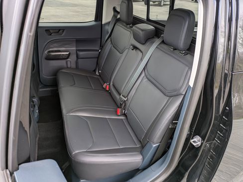 Certified 2024 Ford Maverick Lariat w/ Black Appearance Package AWD/4WD image 17