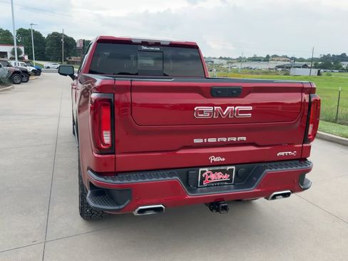 Used 2024 GMC Sierra 1500 AT4 w/ Technology Package AWD/4WD image 6
