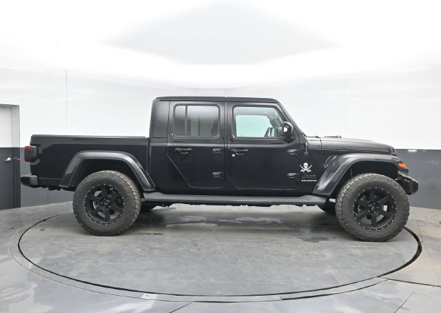 Used 2023 Jeep Gladiator Overland AWD/4WD image 11