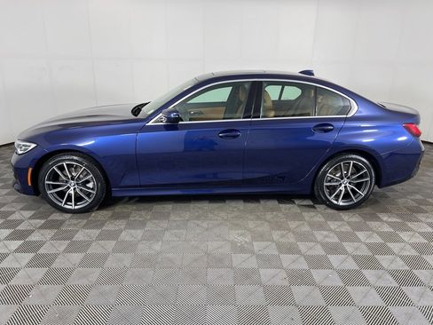 Used 2020 BMW 330i xDrive Sedan w/ Premium Package image 12