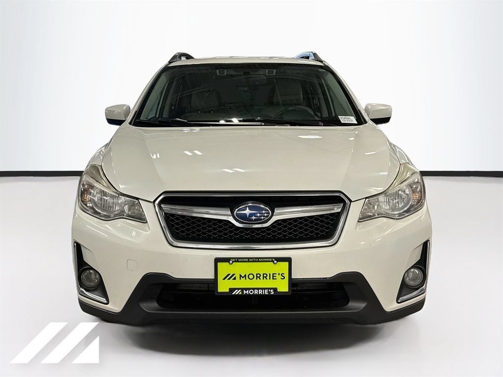 Used 2016 Subaru Crosstrek 2.0i Premium AWD/4WD image 2