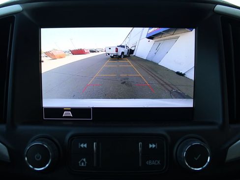 Used 2023 GMC Terrain SLT AWD/4WD image 11