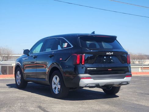New 2026 Kia Sorento LX image 5