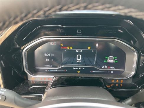 Used 2024 GMC Sierra 1500 Elevation w/ X31 Off-Road Package image 9