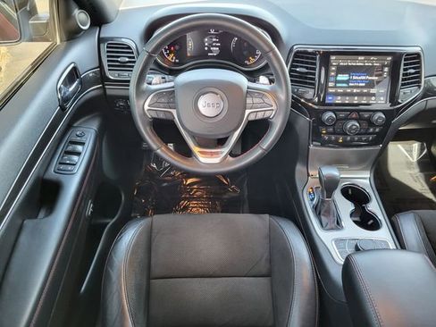 Used 2021 Jeep Grand Cherokee Trailhawk AWD/4WD image 24