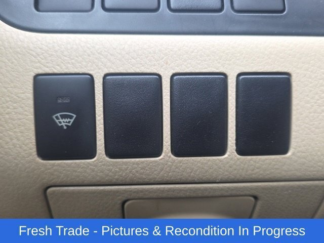 Used 2017 Toyota Highlander XLE AWD/4WD image 16