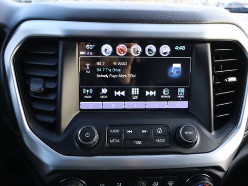 Used 2019 GMC Acadia SLT image 20