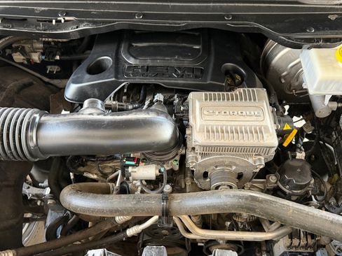 Used 2023 RAM 1500 Limited AWD/4WD image 38