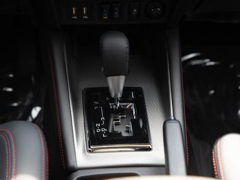 Used 2026 Mitsubishi Outlander Sport SE AWD/4WD image 19