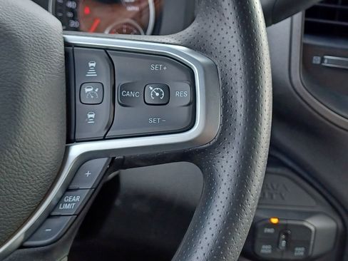 New 2026 RAM 2500 Tradesman AWD/4WD image 17