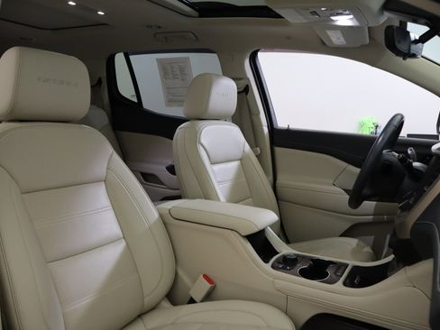 Used 2022 GMC Acadia Denali w/ Denali Ultimate Package image 20