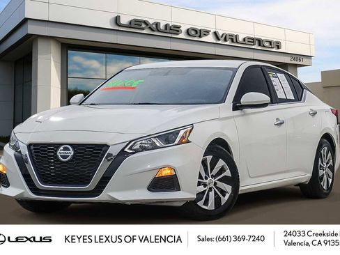 Used 2019 Nissan Altima 2.5 S image 1