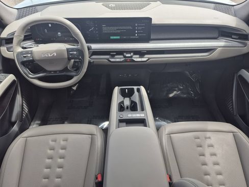 Used 2024 Kia EV9 Wind AWD/4WD image 14