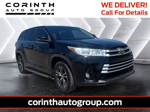 Used 2018 Toyota Highlander Plus FWD image 1