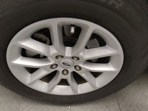 Used 2014 Ford Edge SE FWD image 31