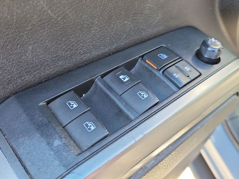 Used 2021 Toyota Tacoma TRD Sport image 22