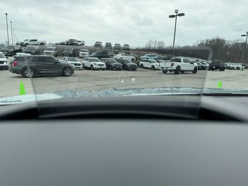 Used 2026 Ford Escape SE w/ PHEV Premium Package image 27