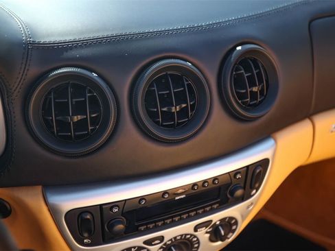 Used 2004 Ferrari 360 Spider image 31