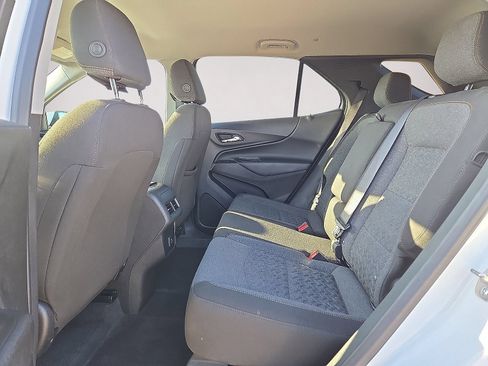 Used 2024 Chevrolet Equinox LT FWD image 15
