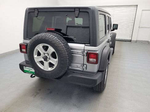 Used 2018 Jeep Wrangler Unlimited Sport S image 7