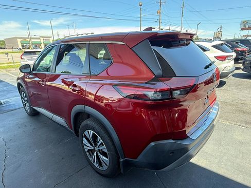 Used 2022 Nissan Rogue SV FWD image 5
